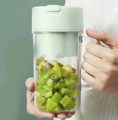 Professional Mini Juicer – Portable Blender with Built-In Straw | Travel & Home Use